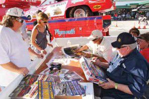 Bixby Knolls Dragster Expo & Car Show